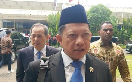 Mendagri Terbitkan Instruksi Minta Kepala Daerah Larang Pembukaan Lahan Tanpa Terkecuali