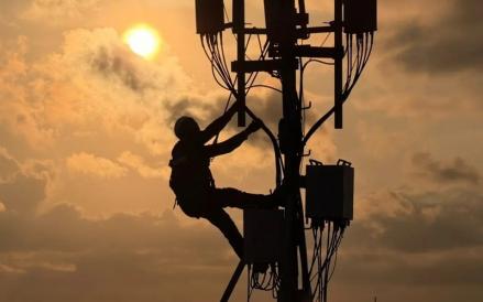 PT XLSMART Telecom Sejahtera Tbk (EXCL) terus memperluas jaringan 5G di Indonesia dengan menargetkan jangkauan ke 88 kabupaten/kota. (Foto: Ist)