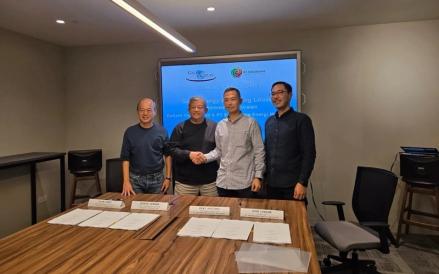 PT Arkora Hydro Tbk (ARKO) terus memperluas portofolio pembangkit listrik berbasis energi baru terbarukan (EBT) dengan mengakuisisi 3 PLTS baru. (Foto: Ist)