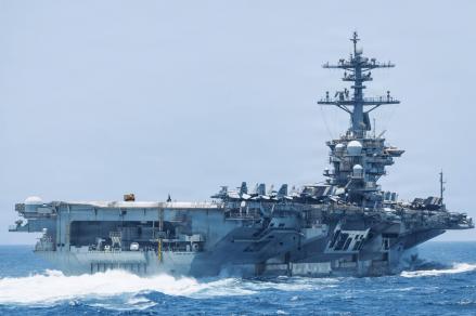 Kru Kapal Induk AS Liburan di Thailand usai Berbulan-bulan Perang Lawan Iran. (Foto: Centcom)