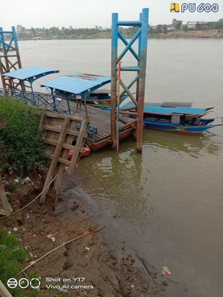 Sungai Mahakam Kering Imbas Kemarau Panjang, Distribusi BBM dan Bahan Pokok Tersendat (FOTO:Dok Ist)
