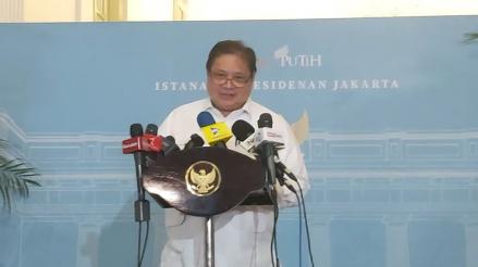 Airlangga Sebut Ekonomi Daerah Berpotensi Tertekan Imbas Bencana. Foto: iNews Media Group.
