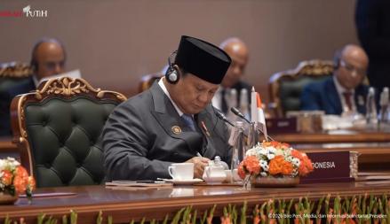 KTT BRICS Resmi Dimulai, Prabowo Duduk Bersama Putin dan Xi Jinping. (Foto: BPMI Setpres)
