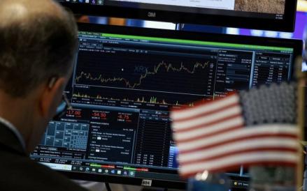 Wall Street Berakhir Variatif, Indeks Nasdaq Menguat dan Dow Jones Ditutup Melemah (FOTO:Dok Laman Investing)