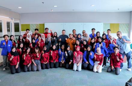 MNC Sekuritas Fasilitasi Mahasiswa Universitas Pelita Bangsa Pelajari Industri Pasar Modal. (Foto: Doc MNC Sekuritas)