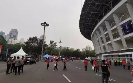 Jelang Laga Timnas Indonesia vs Singapura, Suporter Mulai Ramaikan Area GBK (FOTO:Dok Ist)