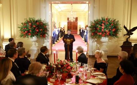 Trump-Xi Jinping Makan Malam Bersama CEO Big Tech, dari Elon Musk hingga Jensen Huang. (Foto: FMPRC)