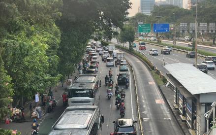 Kawasan SUGBK Macet Jelang Laga Final FIFA ASEAN Cup 2026 Indonesia Vs Thailand 