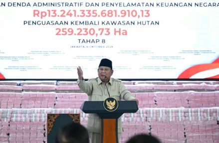 Prabowo Sebut Penertiban Kawasan Hutan Berat, Waspadai Ancaman