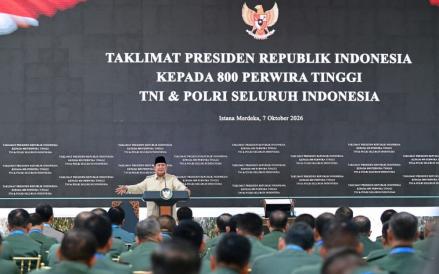 6 Jam Bertemu Pati TNI-Polri, Prabowo Ingatkan Perang Hybrid hingga Profesionalisme Prajurit