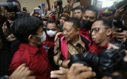 Eks Jampidsus Febrie Diduga Tempatkan Emas 72 Kilogram di Rumah Sentul, Hanya Bisa Diakses Don Ritto