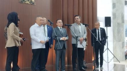 DPR dan Pemerintah Rampungkan Perpres Ojol, Atur Tarif hingga Barang-Makanan (FOTO:Dok Felldy)