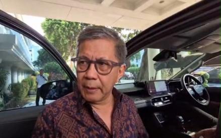 Rocky Gerung Hadiri Rapat Perdana Wantimpres, Ini yang Dibahas