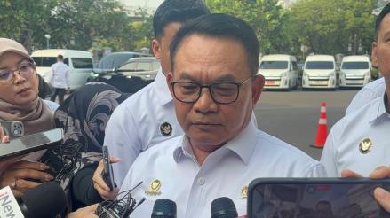 Karhutla Belum Ditetapkan Jadi Bencana Nasional, Dudung: Kita Mampu Tangani. (Foto: Riyan Rizki/iNews Media Group)
