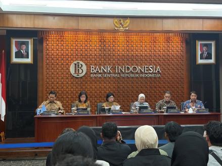 BI Andalkan Insentif Hedging Jaga Rupiah, Modal Asing Masuk USD9,9 Miliar (Foto: iNews Media Group)