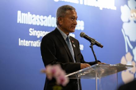 Menlu Singapura Kunjungi Indonesia Hari Ini usai Pasokan Gas Dipangkas. (Foto: X/@vivianbala)