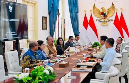 Prabowo Terima Tim Gabungan Perumus UU Satu Data di Istana. (Foto: Dok. BPMI Setpres)