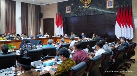 Wantimpres Matangkan Draft Pertimbangan Perdana ke Prabowo, Bawa Isu Politik-Ekonomi. (Foto: Dok. Wantimpres)