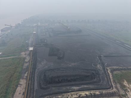 Kejagung Lelang 209 Ribu Ton Batu Bara Kasus Korupsi Samin Tan, Raup Rp264 Miliar. (Foto: Dok Kejagung)