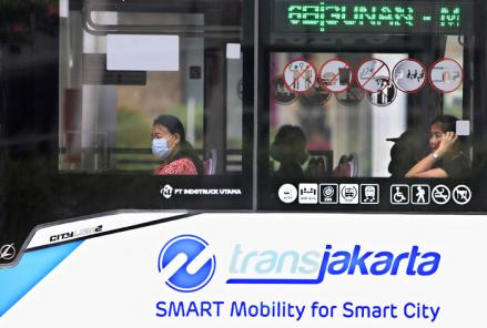 Mulai Senin Transjakarta Layani Penumpang hingga Pukul 22.00 WIB