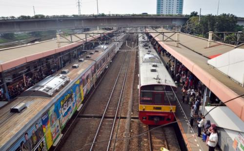 Penanganan Gangguan di Stasiun Bekasi-Kranji Selesai, KAI: KRL Beroperasi Normal Kembali