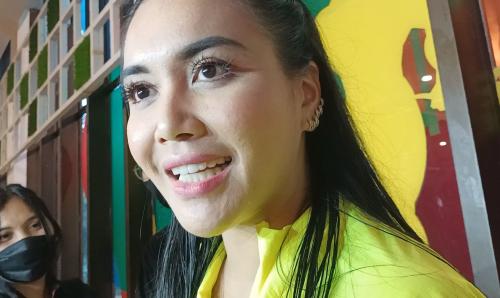 Habis-habisan Jual Barang Berharga untuk Aisha, Denada Kini Jadi Instruktur Zumba