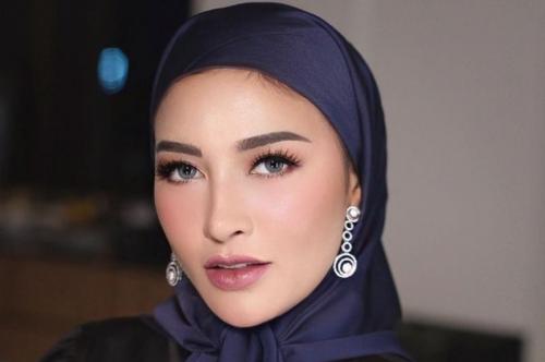 Profil Dan Kekayaan Shandy Purnamasari, Istri Juragan99 Yang Jadi Selebgram