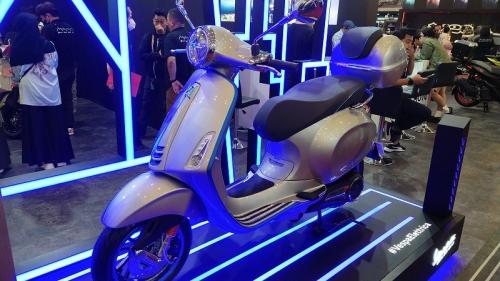 Banyak Desain Motor Listrik Mirip Vespa, Begini Kata Piaggio