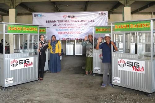 Dukung Ekonomi Pedesaan, SIG (SMGR) Kembangkan Infrastruktur Pertanian Sekitar Pabrik