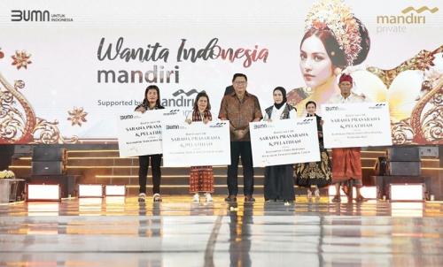 Bank Mandiri (BMRI) Sokong Tenun Tradisional Bali, Lombok, dan Kupang Tembus Pasar Global