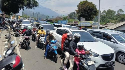 Ganjil Genap Puncak Jam Berapa? Cek Jadwal Terbarunya 