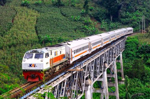 KAI Beri Diskon Tiket Kereta Mudik 2025, Catat Tanggal dan Rutenya