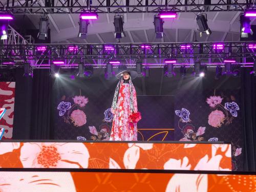 Tren Fashion 2025: Motif Floral dan Monogram Masih Diminati