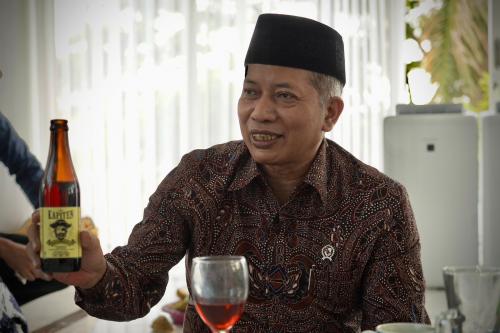 Kunjungi di Malang, Wamen Koperasi Tegaskan Revitalisasi KUD Jadi Program Prioritas
