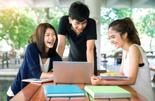 6 Bisnis yang Lagi Trend Buat Anak Muda, Unik, dan Kekinian