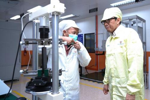 Indonesia Bisa Produksi Ponsel Berkualitas, Wamenperin: Investor Tak Perlu Khawatir