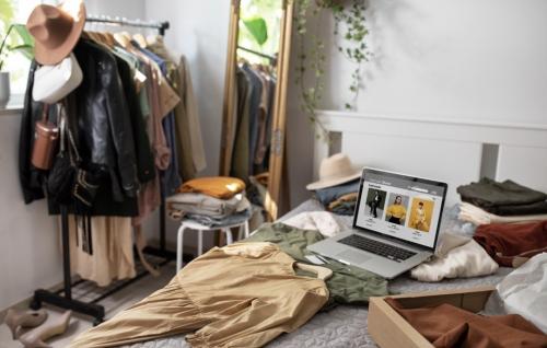 Penuhi Kebutuhan Fashion-Make Up Melalui YouTube Shopping Affiliates dan Shopee