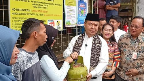 Pj Gubernur Sebut Dua Faktor Ini Penyebab LPG 3 Kg Sulit Didapat di Jakarta