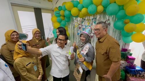 Cak Imin Cek Pelaksanaan Program Pemeriksaan Kesehatan Gratis di Puskesmas Tangsel