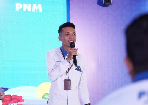 Berkat PNM, Anak Petani Bawang Ini Bisa Terbang ke Korea