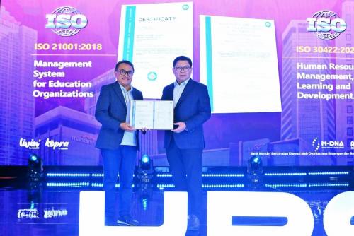 Dorong Peningkatan Kualitas Pegawai, Bank Mandiri (BMRI) Penuhi Dua Standar Internasional