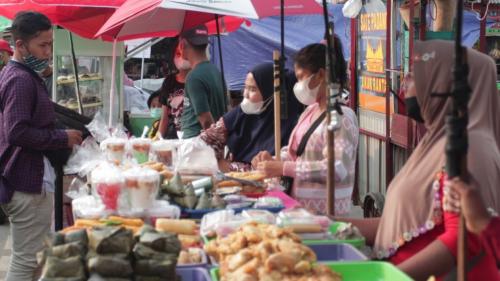 5 Rekomendasi Tempat Berburu Takjil di Jakarta, Dijamin Bikin Kalap Jajan