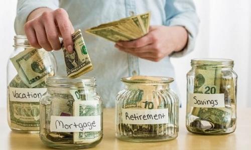 7 Dosa Finansial Orang Tua yang Berdampak Buruk pada Masa Depan Anak
