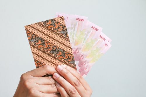 Panduan Lengkap Perhitungan THR 2025: Aturan, Rumus, dan Kalkulasi untuk Semua Karyawan