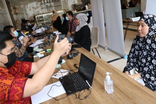 Jadi Incaran Pekerja, Intip Gaji TKI di Arab Saudi 2025 