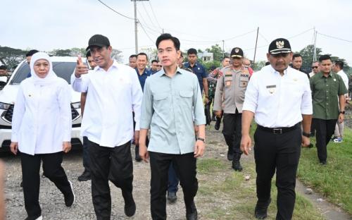 Gibran Sebut Cadangan Beras RI Rekor Berkat Mafia Pupuk Ditindak