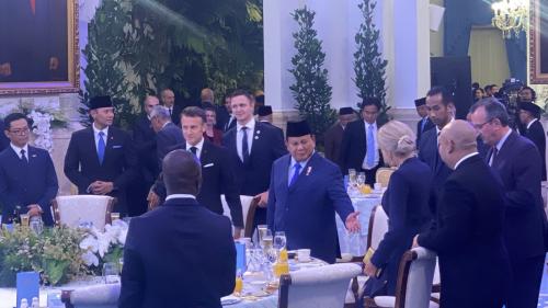 Bersulang Bareng Prabowo di Istana, Macron: Bersama-sama Kita Akan Berhasil