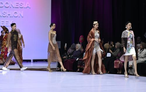 IFW 2025 Jadi Ajang Membangun Ekosistem Industri Fashion
