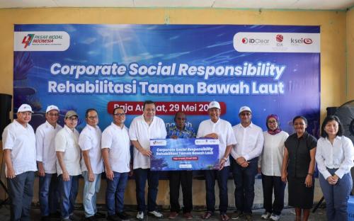 SRO Pasar Modal Indonesia Salurkan Ambulans dan Bibit Terumbu Karang ke Papua