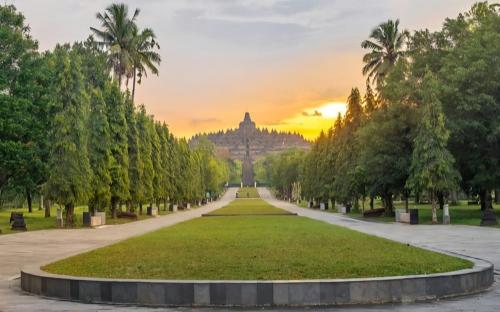 Wajah Baru Candi Borobudur Usai Sambut Kunjungan Presiden Prancis